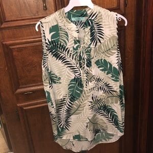 Floral tank top for women
